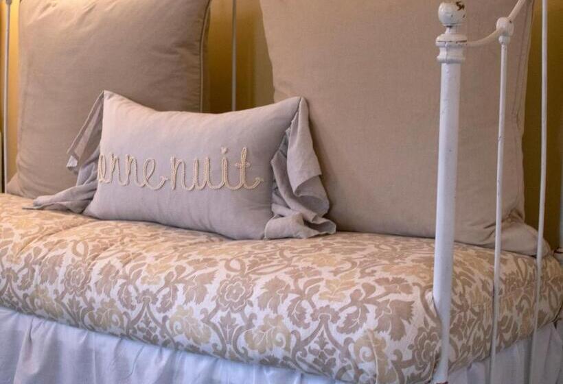 اتاق استاندارد با 2 تخت دوبل, Prairie Guest House