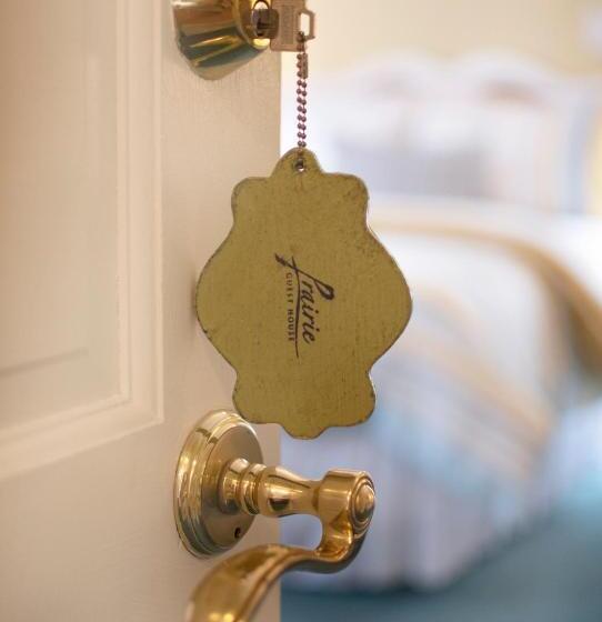 اتاق استاندارد با 2 تخت دوبل, Prairie Guest House