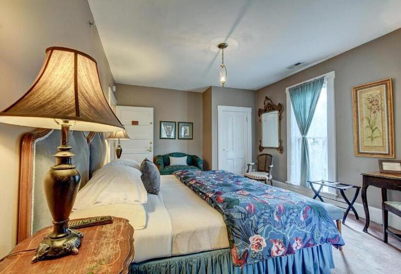 اتاق لوکس با تخت بزرگ, Prairie Guest House