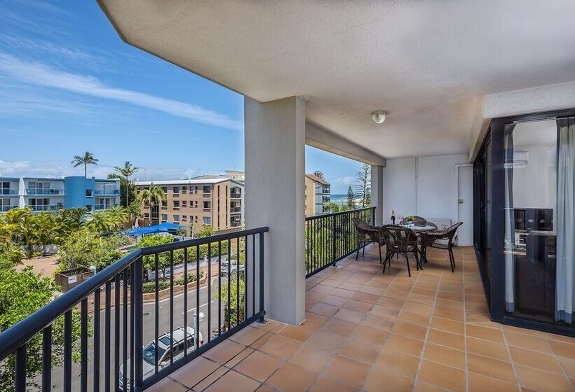 1 Bedroom Apartment Side Sea View, Belaire Place