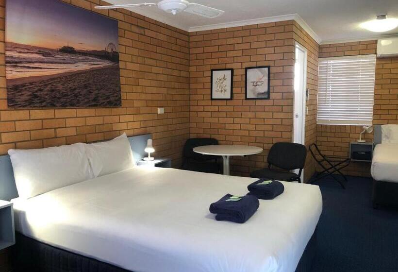 اتاق استاندارد, Bosuns Inn Motel