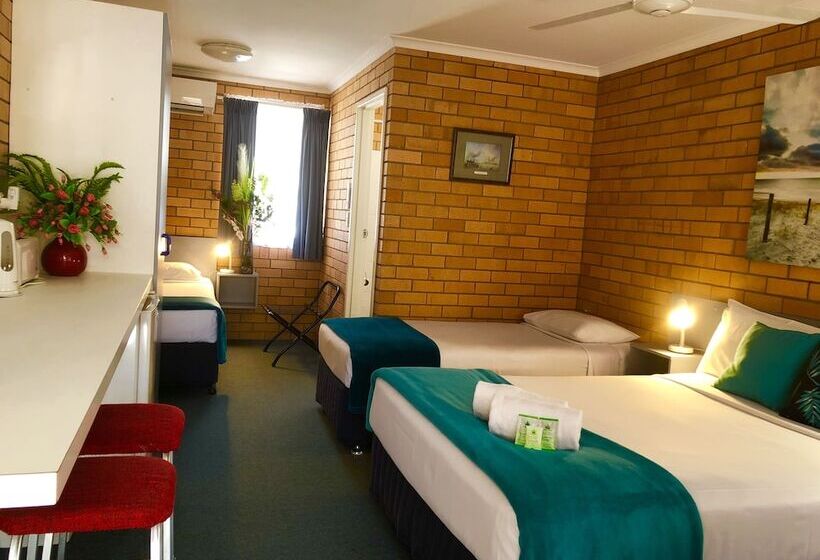 استودیوی استاندارد, Bosuns Inn Motel