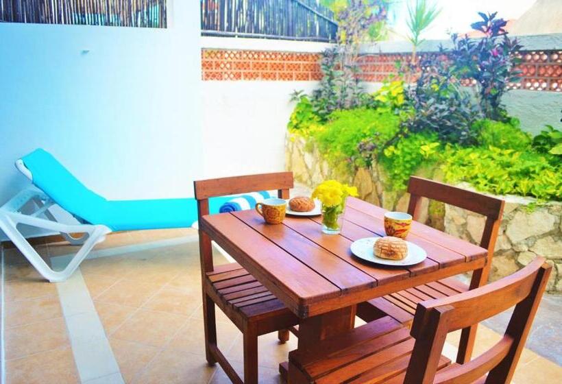 2 Bedrooms Suite Garden View, Corales Suites