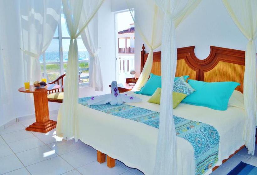 سوئیت 2 خوابه, Corales Suites