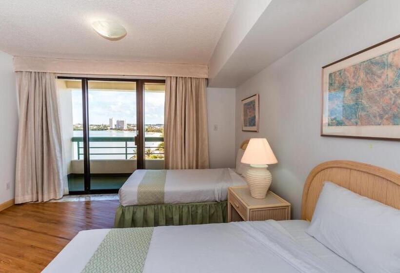 3 Bedroom Suite, Alupang Beach Tower