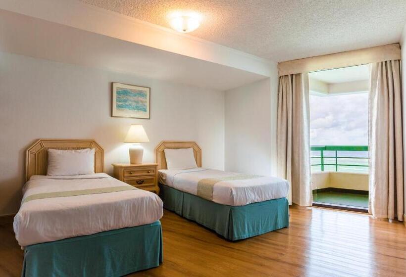 3 Bedroom Suite, Alupang Beach Tower
