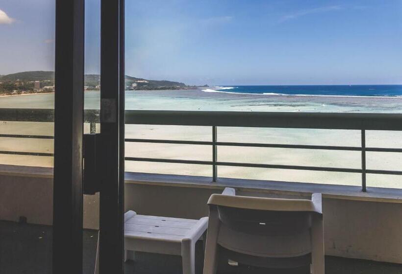 3 Bedroom Suite, Alupang Beach Tower