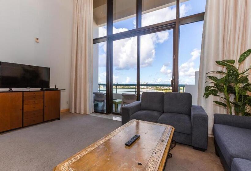 آپارتمان پنت‌هاوس 3 خوابه, Alupang Beach Tower