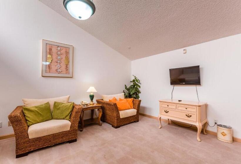 سوئیت ریاست جمهوری چهار خوابه, Alupang Beach Tower
