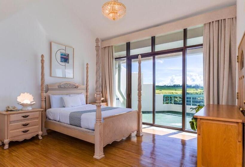 سوئیت ریاست جمهوری چهار خوابه, Alupang Beach Tower