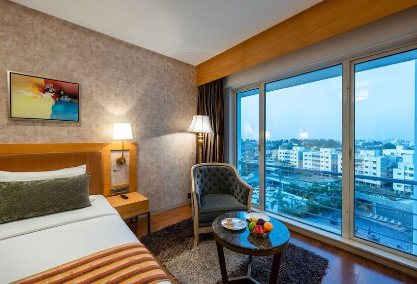 اتاق لوکس, Express Inn The Business Luxury