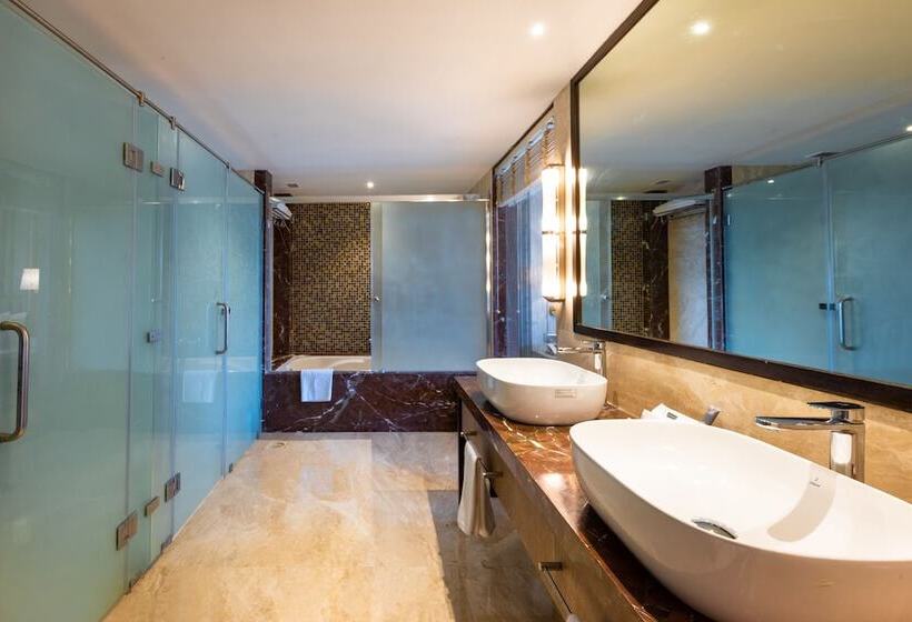 سوییت, Express Inn The Business Luxury