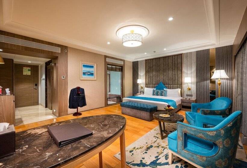 سوییت, Express Inn The Business Luxury