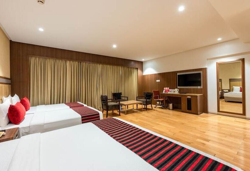 اتاق خانوادگی, Express Inn The Business Luxury
