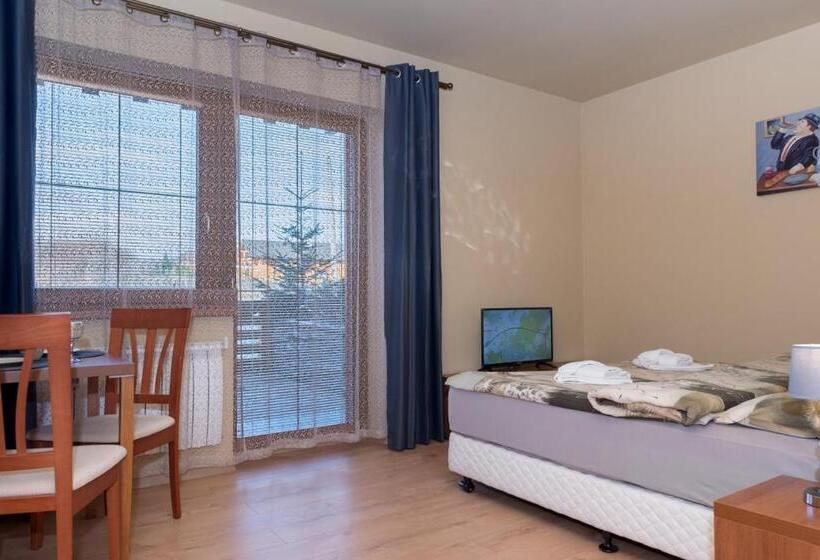استودیوی استاندارد, Tatragolf Mountain Resort