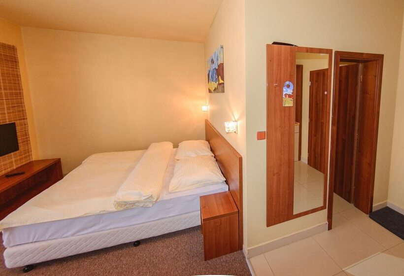 استودیوی استاندارد, Tatragolf Mountain Resort