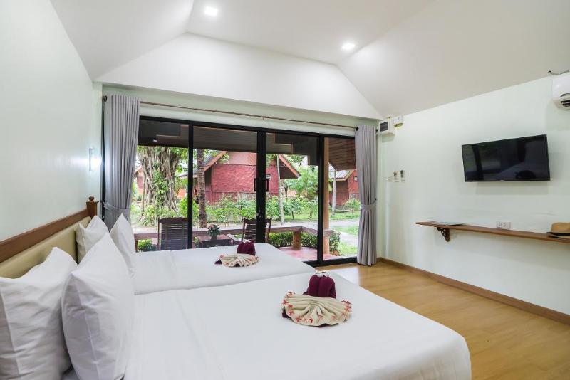 بانگلوی استاندارد, Kaw Kwang Beach Resort