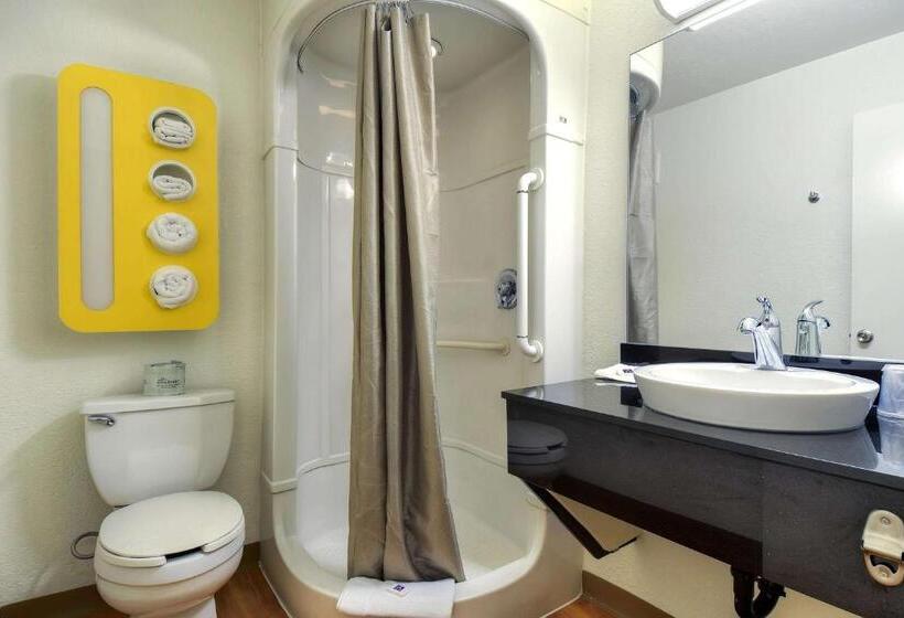 اتاق لوکس چهار تخته, Motel 6 Westminster, Ca   South   Long Beach Area