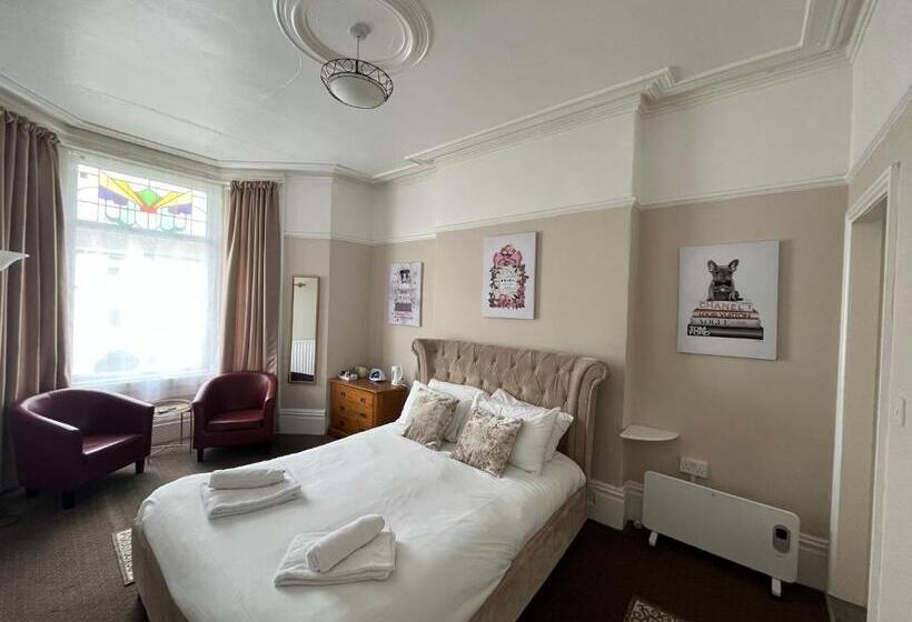 اتاق استاندارد با تخت بزرگ, Stay At 25