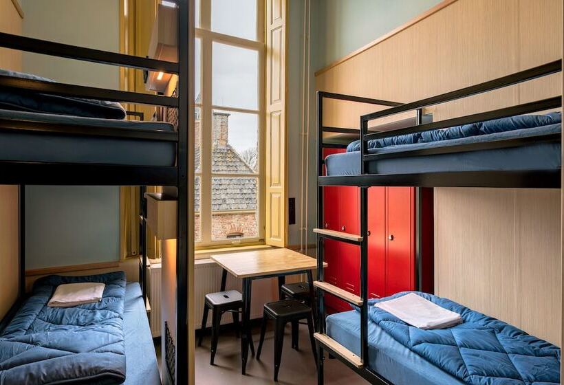 اتاق استاندارد با تخت‌های تاشو, Stayokay Hostel Domburg