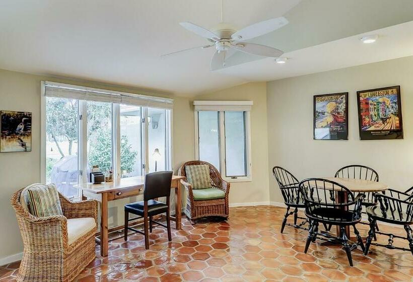 آپارتمان 3 خوابه, Beach Lagoon Villa 309