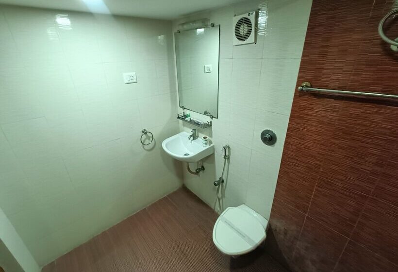 デラックスルーム, Gt Grande Hotel Near Us Consulate