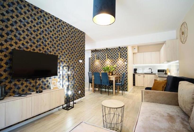 آپارتمان 1 خوابه همکف, Apartamenty Everysky   Słowackiego 5a B
