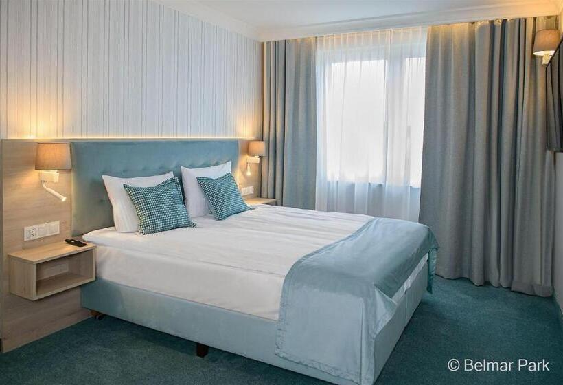 اتاق لوکس با بالکن, Belmar Park Resort & Spa
