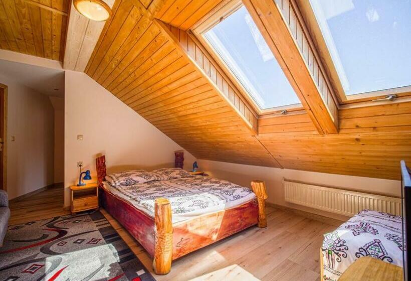 اتاق استاندارد چهار تخته, Apartamenty U Drwala