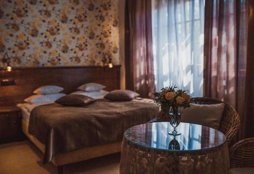 اتاق لوکس, żabi Dwór   Hotel   Restauracja   Spa
