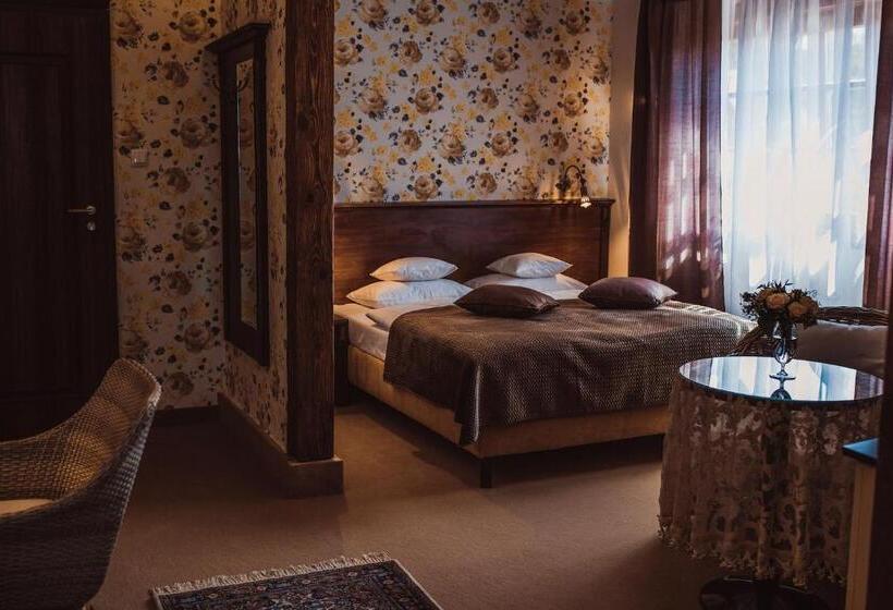 اتاق لوکس, żabi Dwór   Hotel   Restauracja   Spa