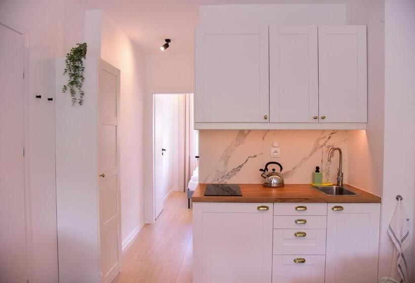 استودیو استاندارد با بالکن, Apartamenty Turystyczna 25