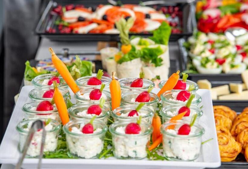 اتاق استاندارد با تخت بزرگ, Fregata Kołobrzeg