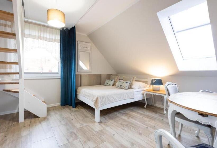 اتاق دوبلکس, Apartementy   Weranda   Z Ogrodem W Centrum