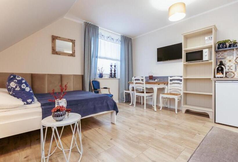 آپارتمان 1 خوابه با چشم‌انداز باغ, Apartementy   Weranda   Z Ogrodem W Centrum