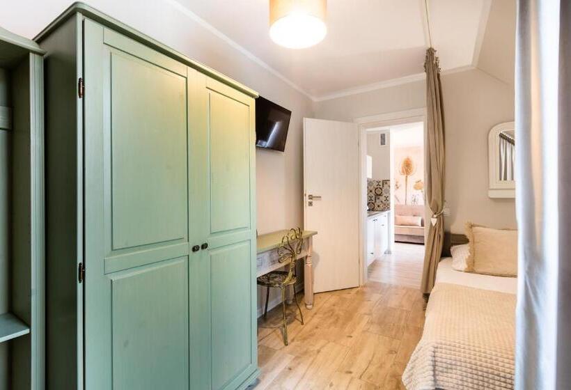 سوئیت 2 خوابه, Apartementy   Weranda   Z Ogrodem W Centrum