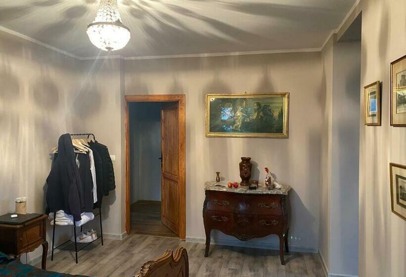 سوییت لوکس, Palac Osowo Gostynskie