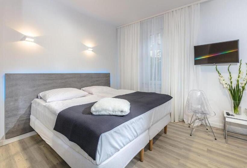 اتاق استاندارد سه نفره, Villa Rosa   200m Od Morza