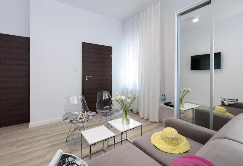 اتاق استاندارد سه نفره, Villa Rosa   200m Od Morza