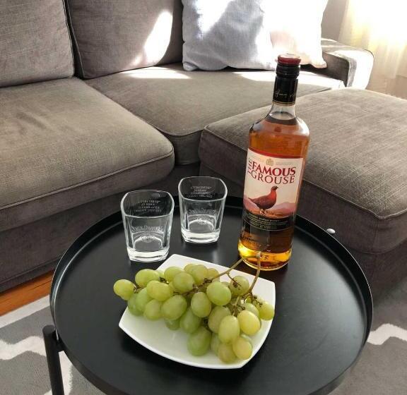 اتاق استاندارد سه تخته با سرویس بهداشتی مشترک, Bankowa 8 Guest Rooms