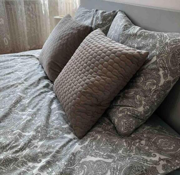 اتاق استاندارد سه تخته با سرویس بهداشتی مشترک, Bankowa 8 Guest Rooms