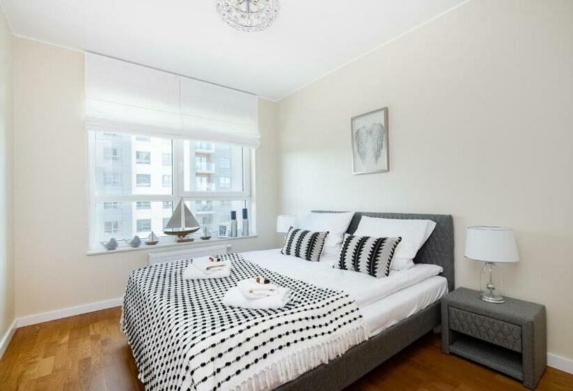 آپارتمان 1 خوابه, Symphony Baltica Towers Apartamenty