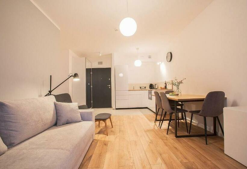آپارتمان سوپریور 1 خوابه, Symphony Baltica Towers Apartamenty