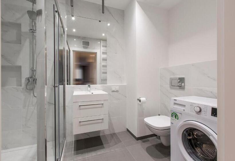 آپارتمان لوکس 1 خوابه, Symphony Baltica Towers Apartamenty