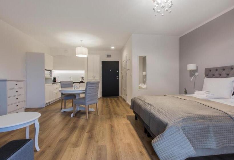 استودیو استاندارد با بالکن, Symphony Baltica Towers Apartamenty