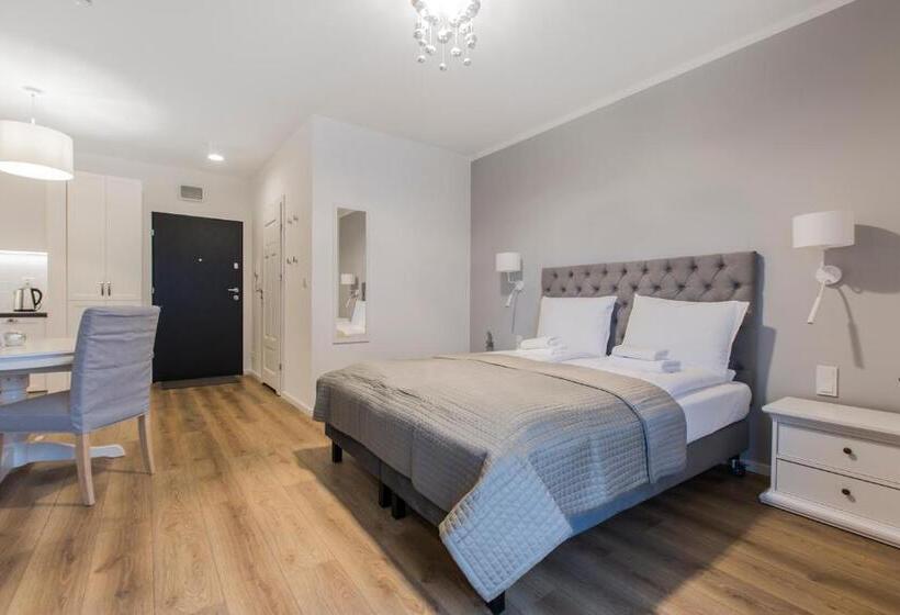 استودیو استاندارد با بالکن, Symphony Baltica Towers Apartamenty