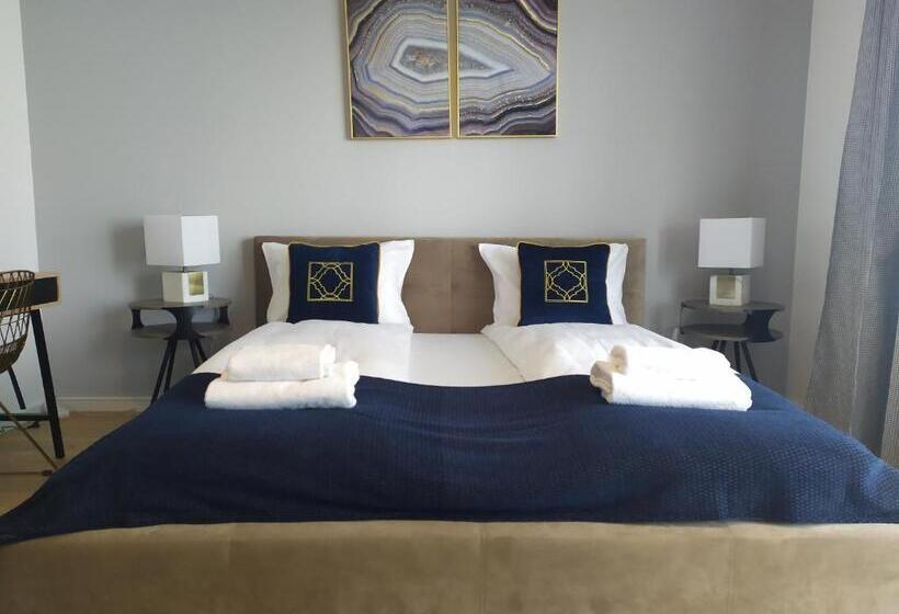 استودیوی استاندارد, Symphony Baltica Towers Apartamenty