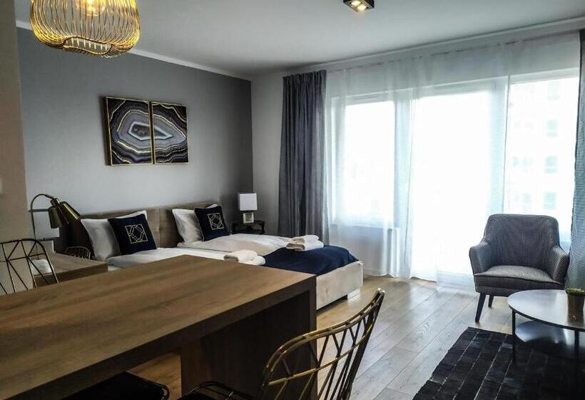 استودیوی استاندارد, Symphony Baltica Towers Apartamenty