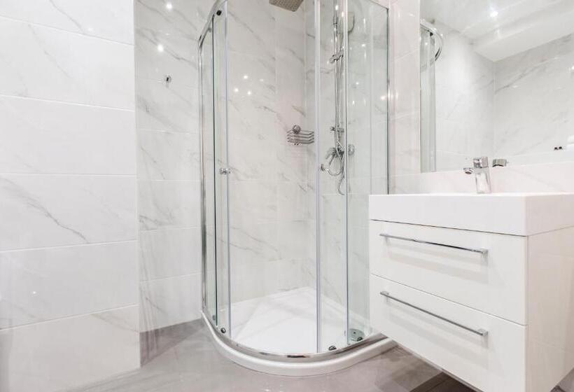 آپارتمان 1 خوابه, Symphony Baltica Towers Apartamenty