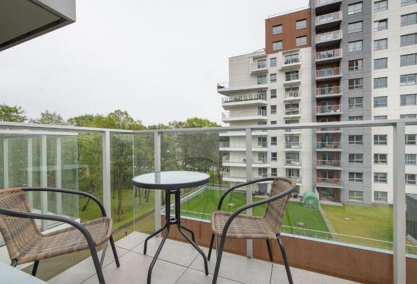 استودیوی استاندارد, Symphony Baltica Towers Apartamenty